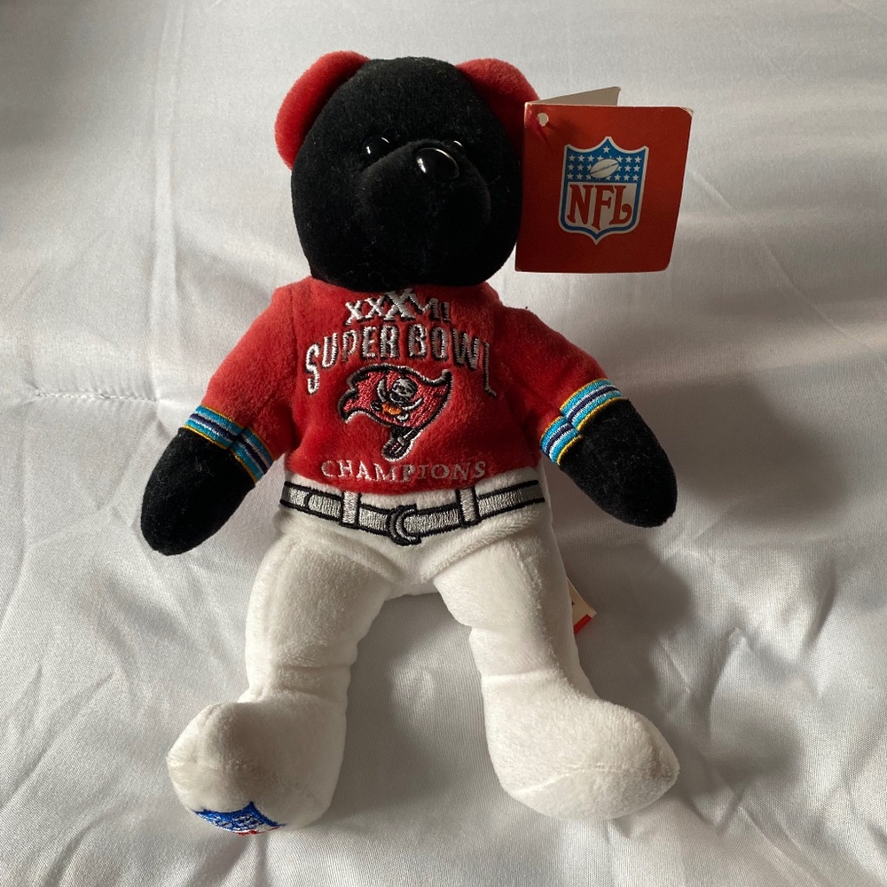 Team Beans Authentic NFL Super Bowl XXXVII Buccaneer Bear